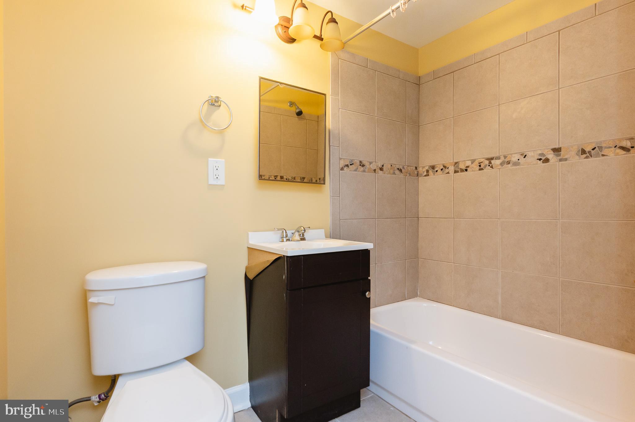 1667 Northbourne Road Baltimore, MD 21239 - Photo 38 of 47