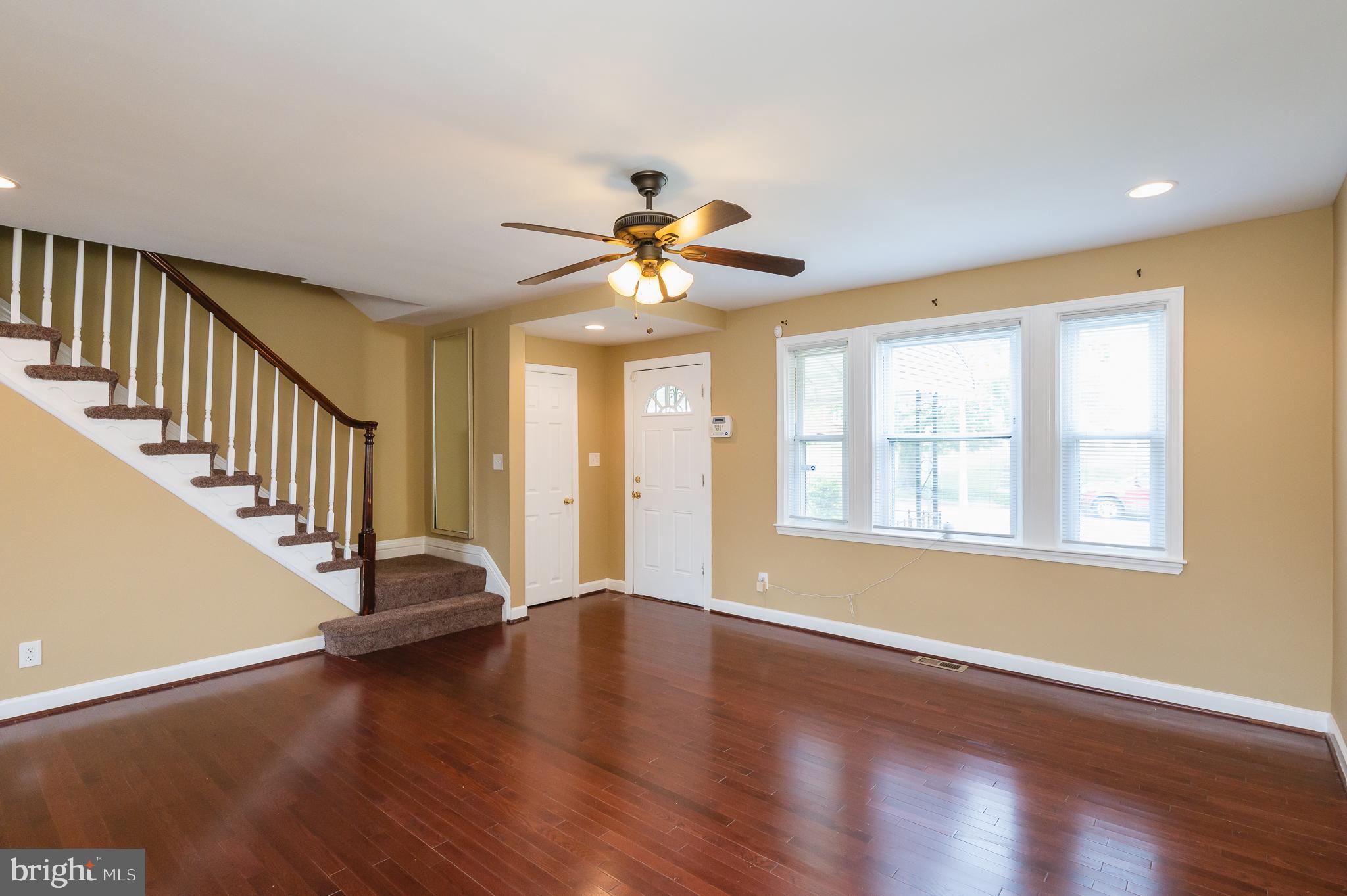 1667 Northbourne Road Baltimore, MD 21239 - Photo 8 of 47