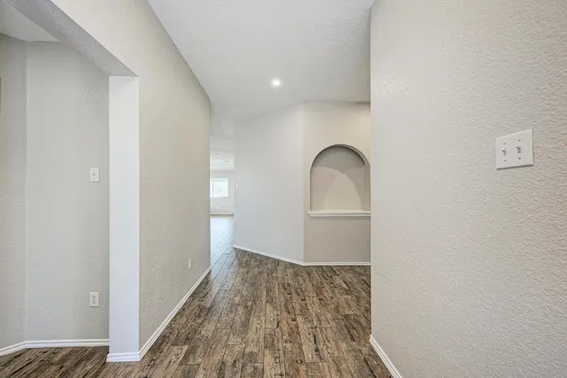 $1,900 | 3511 Rock Shelf Lane, Round Rock, TX 78681