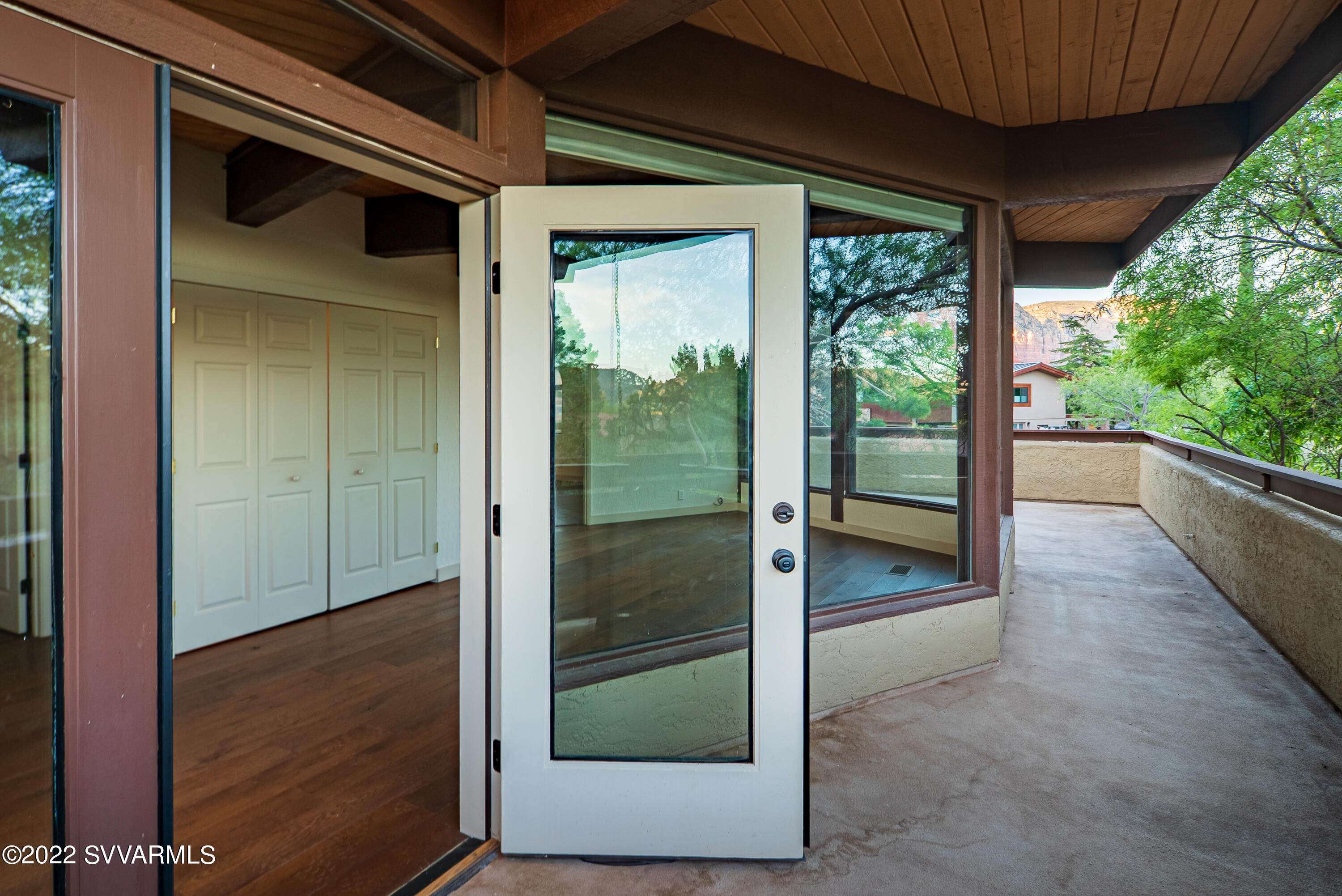 155 Sugarloaf Road Sedona, AZ 86351 - Photo 33 of 53 34_Loft to Patio