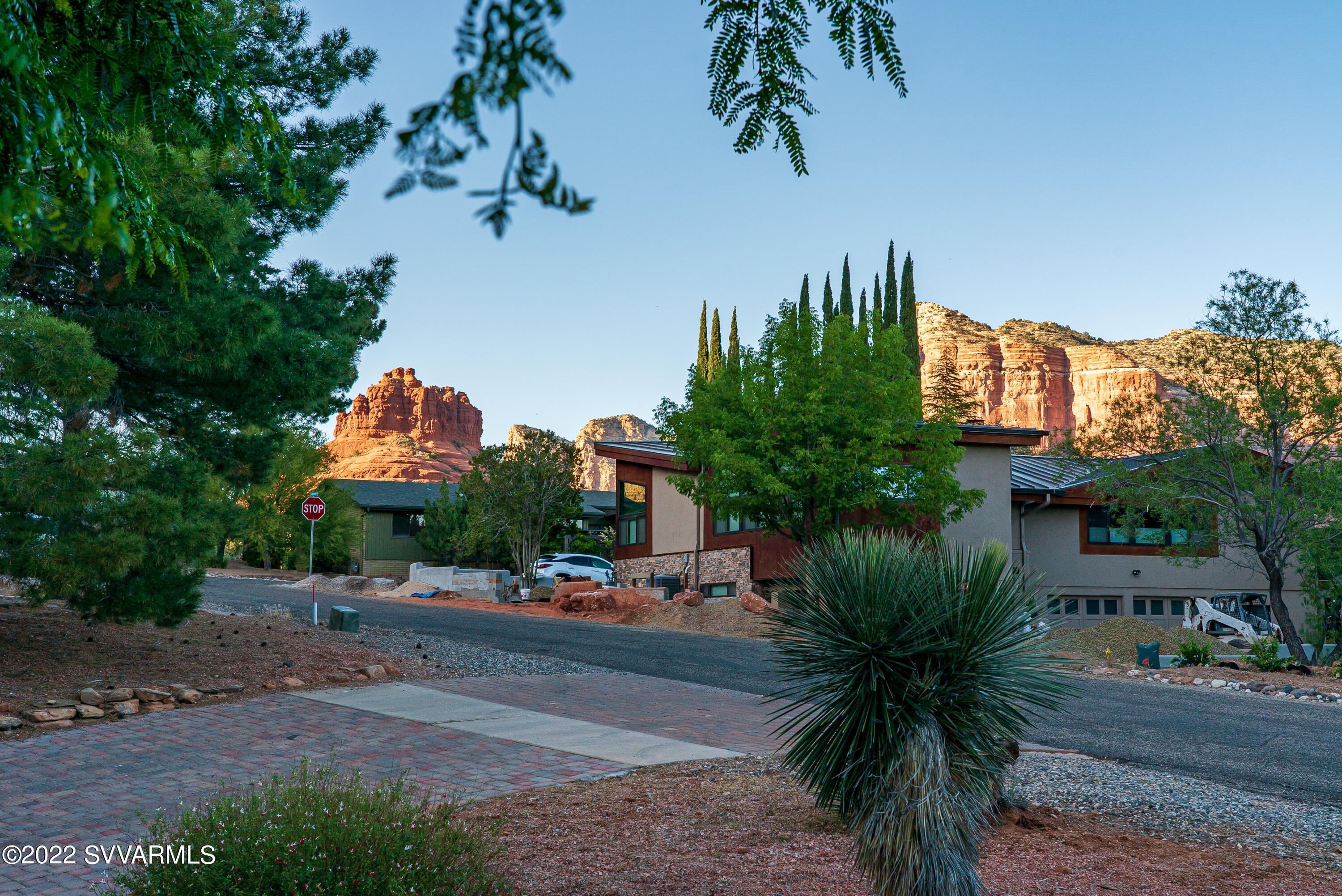 155 Sugarloaf Road Sedona, AZ 86351 - Photo 48 of 53 50_Front Yard Views of Red Rocks