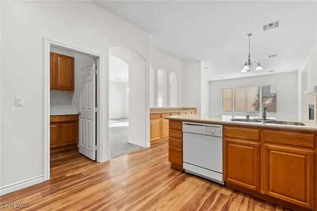 $2,540 | 6121 Broccoli Street, North Las Vegas, NV 89081