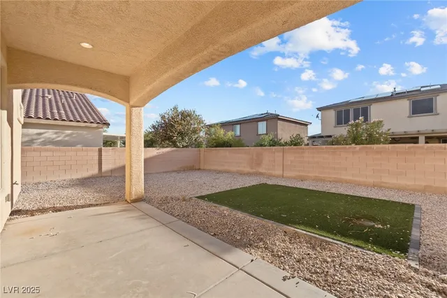 $2,540 | 6121 Broccoli Street, North Las Vegas, NV 89081