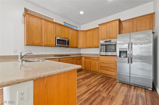 $2,540 | 6121 Broccoli Street, North Las Vegas, NV 89081