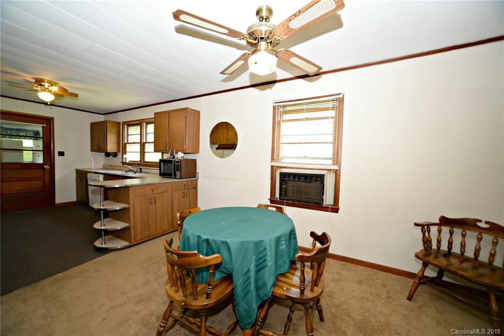 856 Greens Creek Road Sylva, NC 28779 - Photo 9 of 20 Gallery Image 9