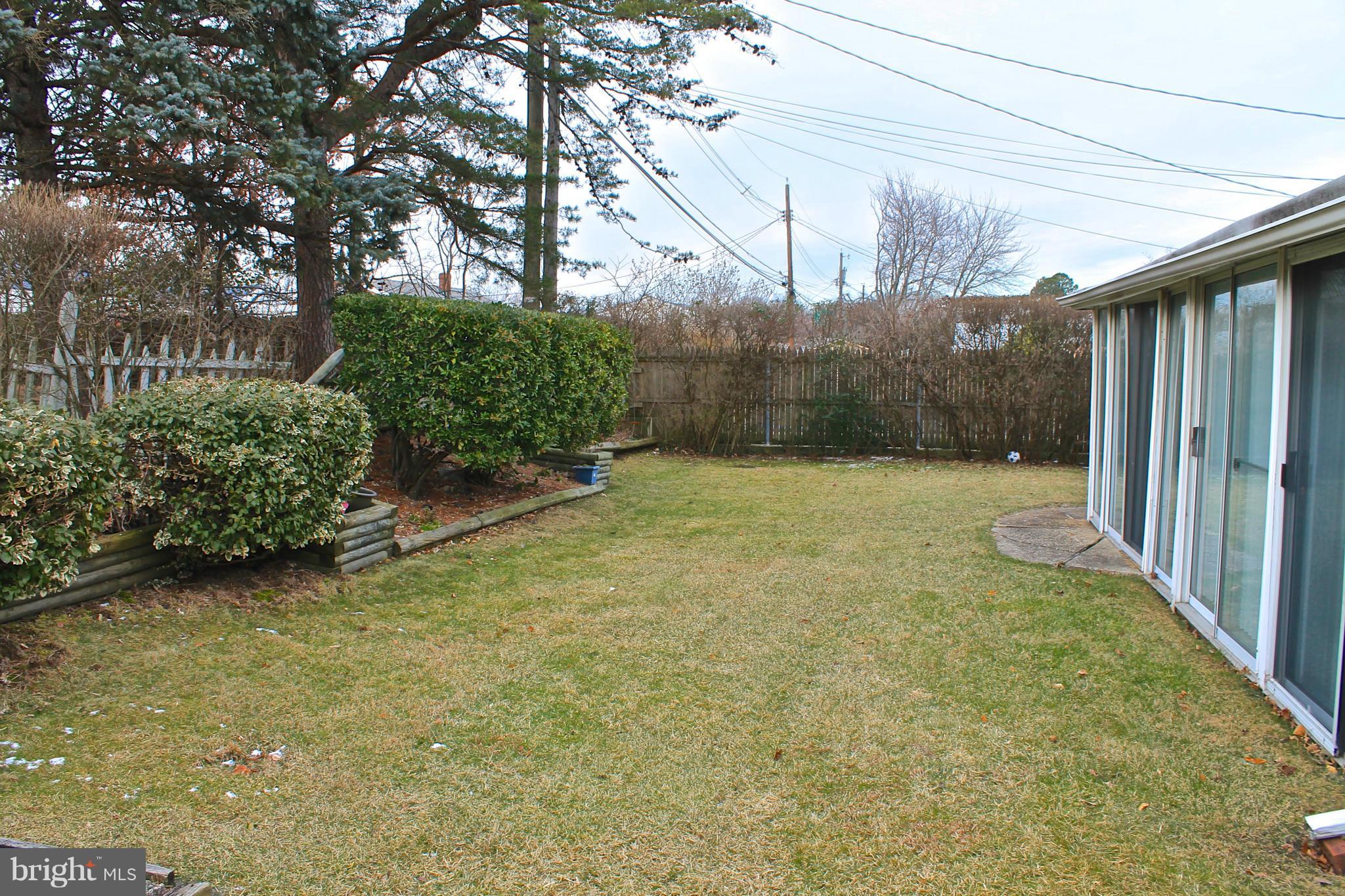 8717 Roper Road Baltimore, MD 21234 - Photo 14 of 21 Exterior (Rear)