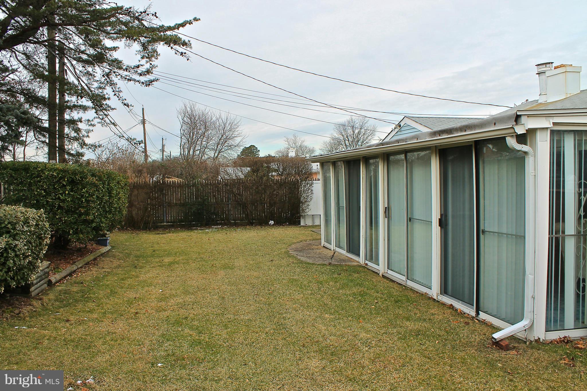 8717 Roper Road Baltimore, MD 21234 - Photo 15 of 21 Exterior (Rear)