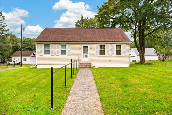 $330,000 | 54 Western Avenue, Middletown, NY 10940