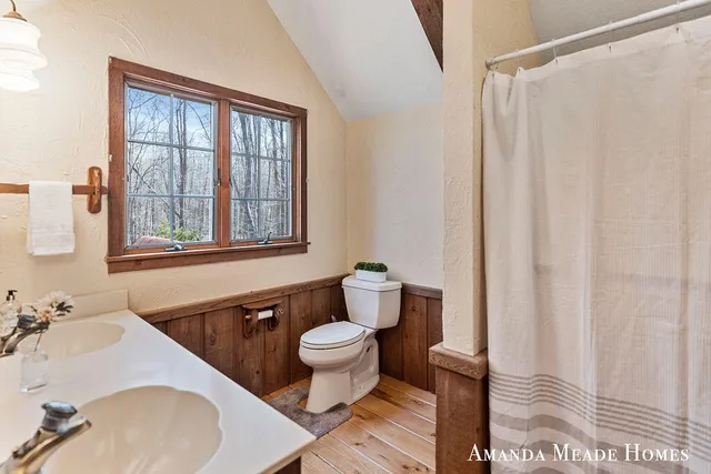 $1,500,000 | 12345 92nd Street Southeast, Alto, MI 49302