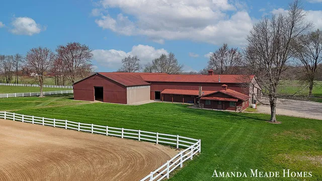 $1,500,000 | 12345 92nd Street Southeast, Alto, MI 49302