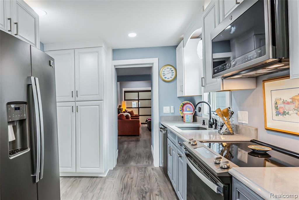9109 Mcgregor Road Pinckney, MI 48169 - Photo 27 of 58 Gallery Image 27