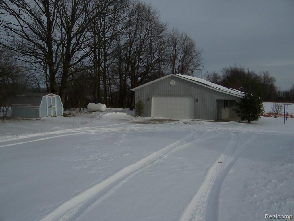 79850 Weyer Road Romeo, MI 48065 - Photo 2 of 22 356.jpg