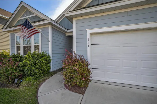 $300,000 | 164 William Clark Boulevard, Santee, SC 29142