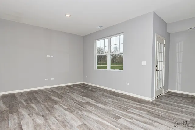 $319,235 | 3917 Monica Lane, Unit 4, Johnsburg, IL 60051