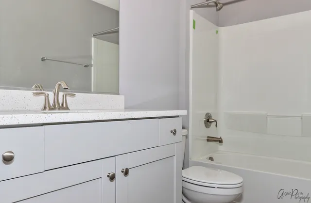 $319,235 | 3917 Monica Lane, Unit 4, Johnsburg, IL 60051