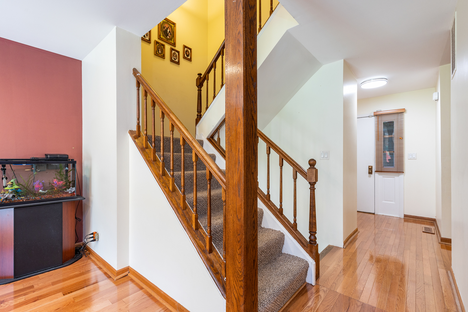 833 Swallow Street Deerfield, IL 60015 - Photo 5 of 37 a view of an entryway with wooden floor