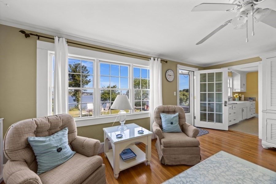 36 Hines Point Road Vineyard Haven, MA 02568 - Photo 25 of 40 Gallery Image 25