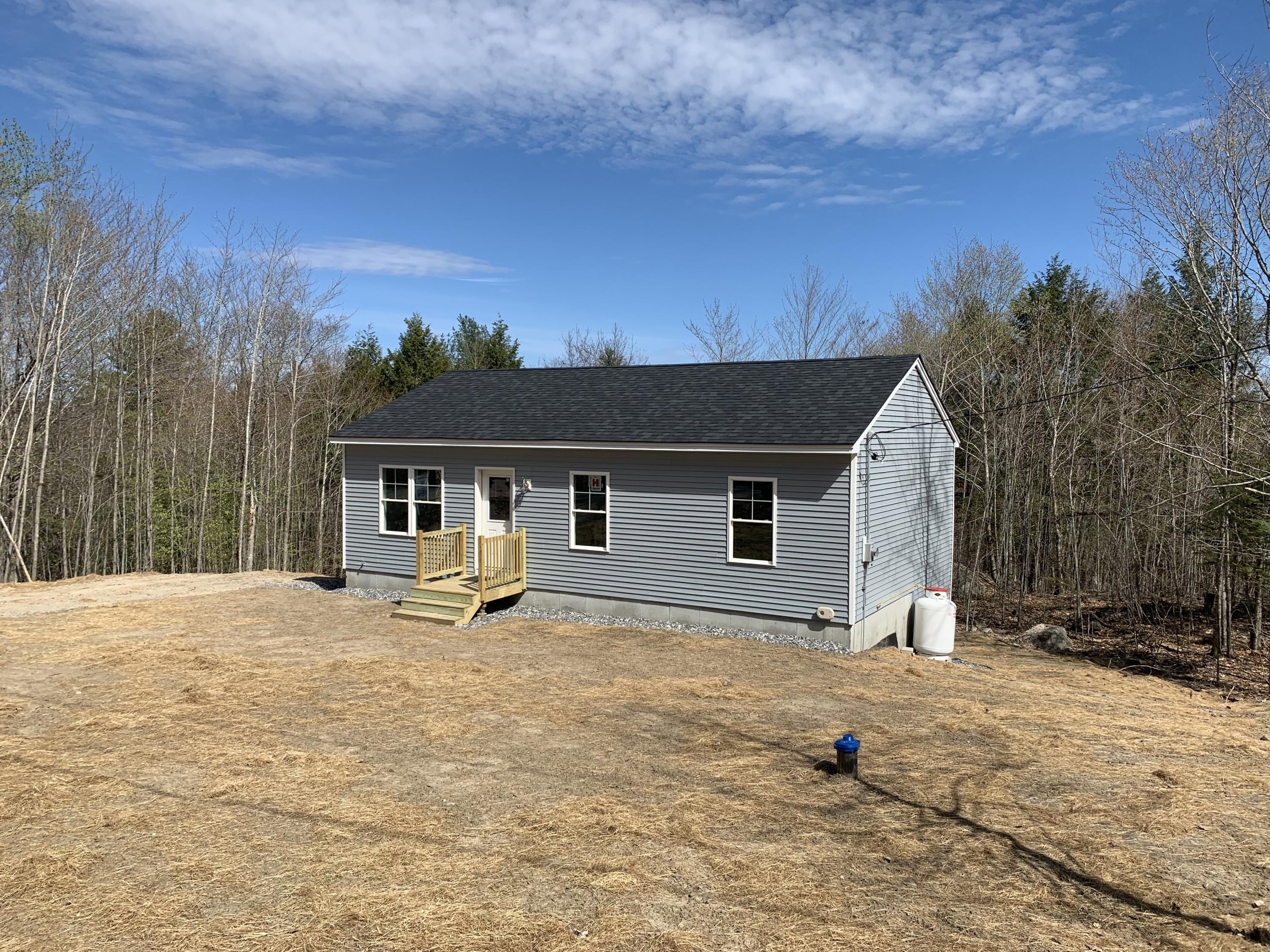 68 Burnell Road Naples, ME 04055 - Photo 2 of 18 DE299AD9-881B-4E25-A903-26E269E346F0
