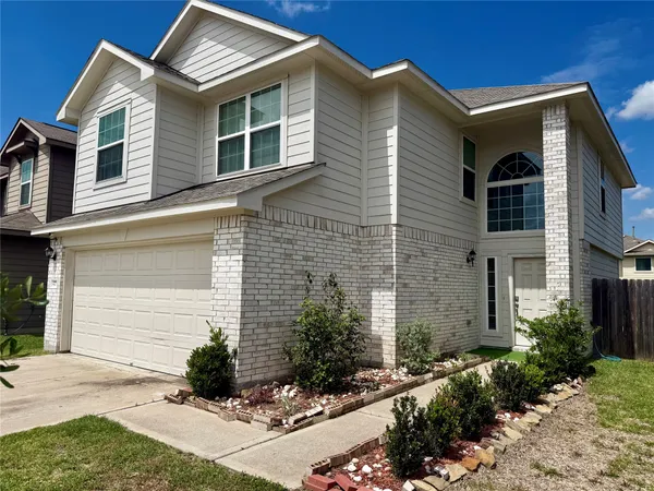 $2,200 | 4703 South Richwood Drive, Rosenberg, TX 77469