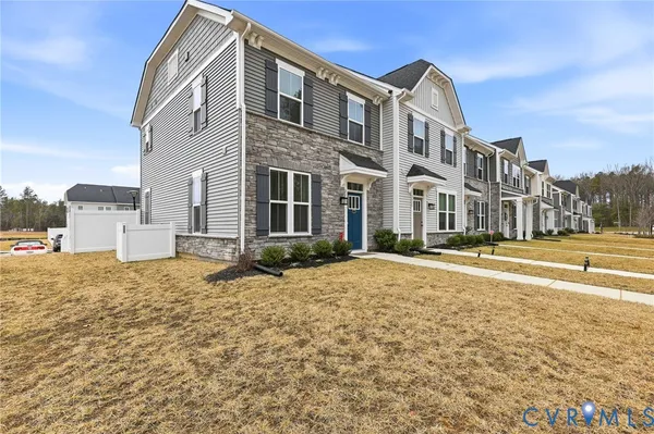 $315,000 | 2031 Turtle Parkway, Sandston, VA 23150