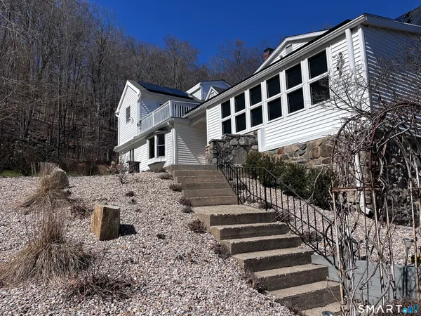 $750,000 | 134 Oneil Road, Oxford, CT 06478