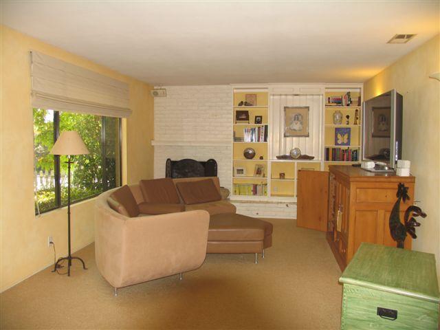 519 Fellowship Road Santa Barbara, CA 93109 - Photo 16 of 16 a living room with furniture and a flat screen tv