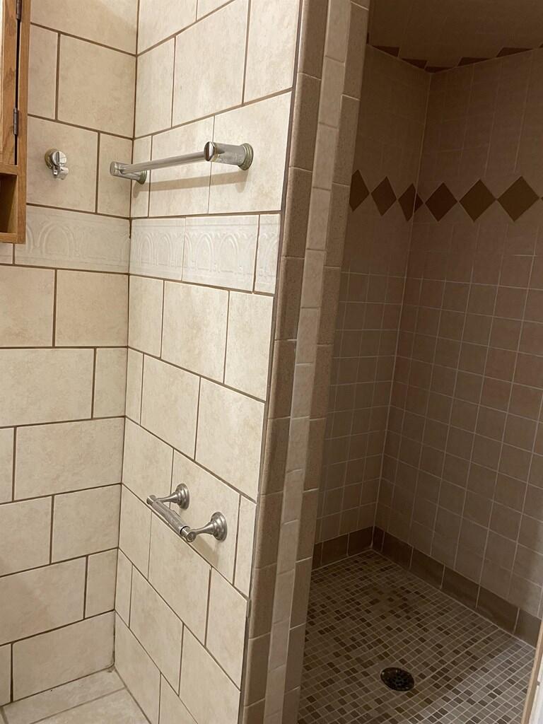 2517-27 Roper Street Odessa, TX 79761 - Photo 12 of 40 Gallery Image 12