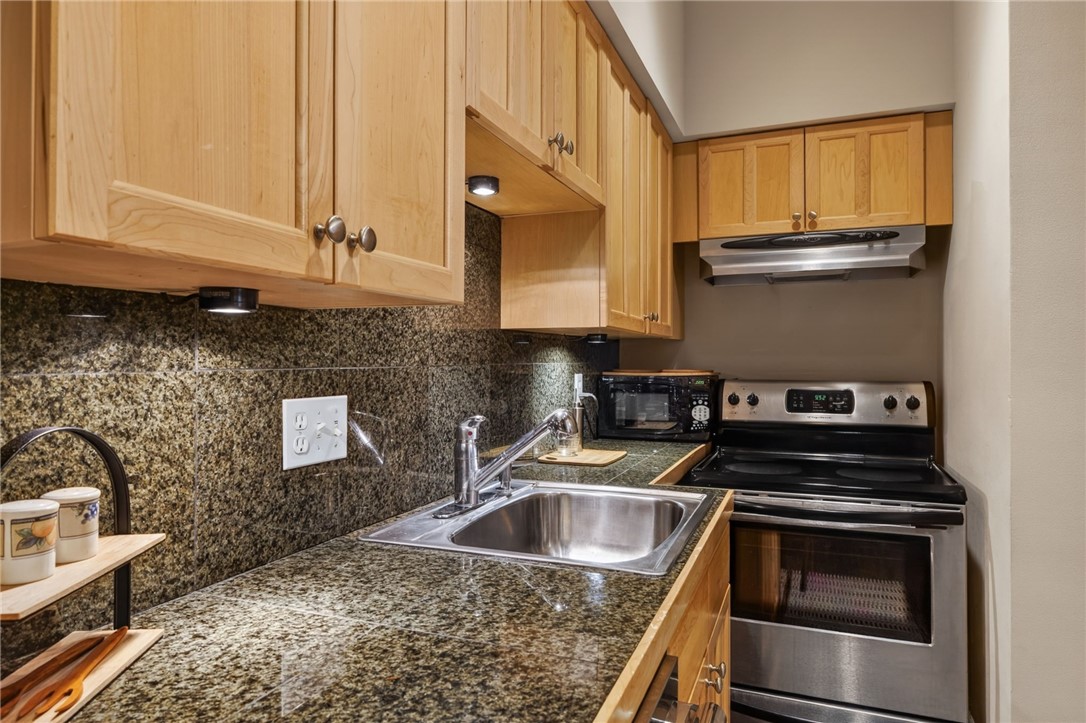 1163 East Avenue, Unit UN03 Rochester, NY 14607 - Photo 19 of 35