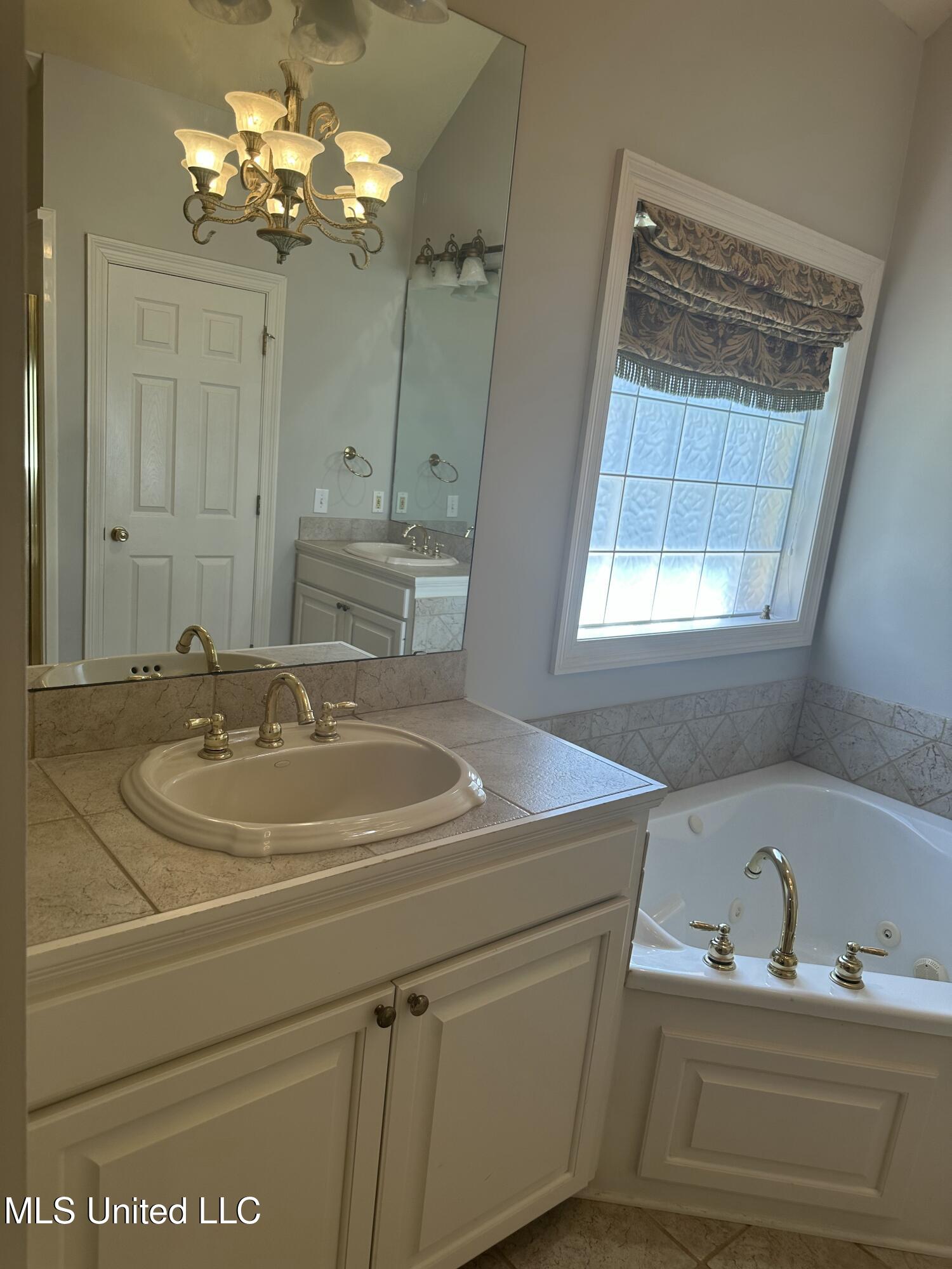 117 Links Cove Madison, MS 39110 - Photo 28 of 38 IMG_4331