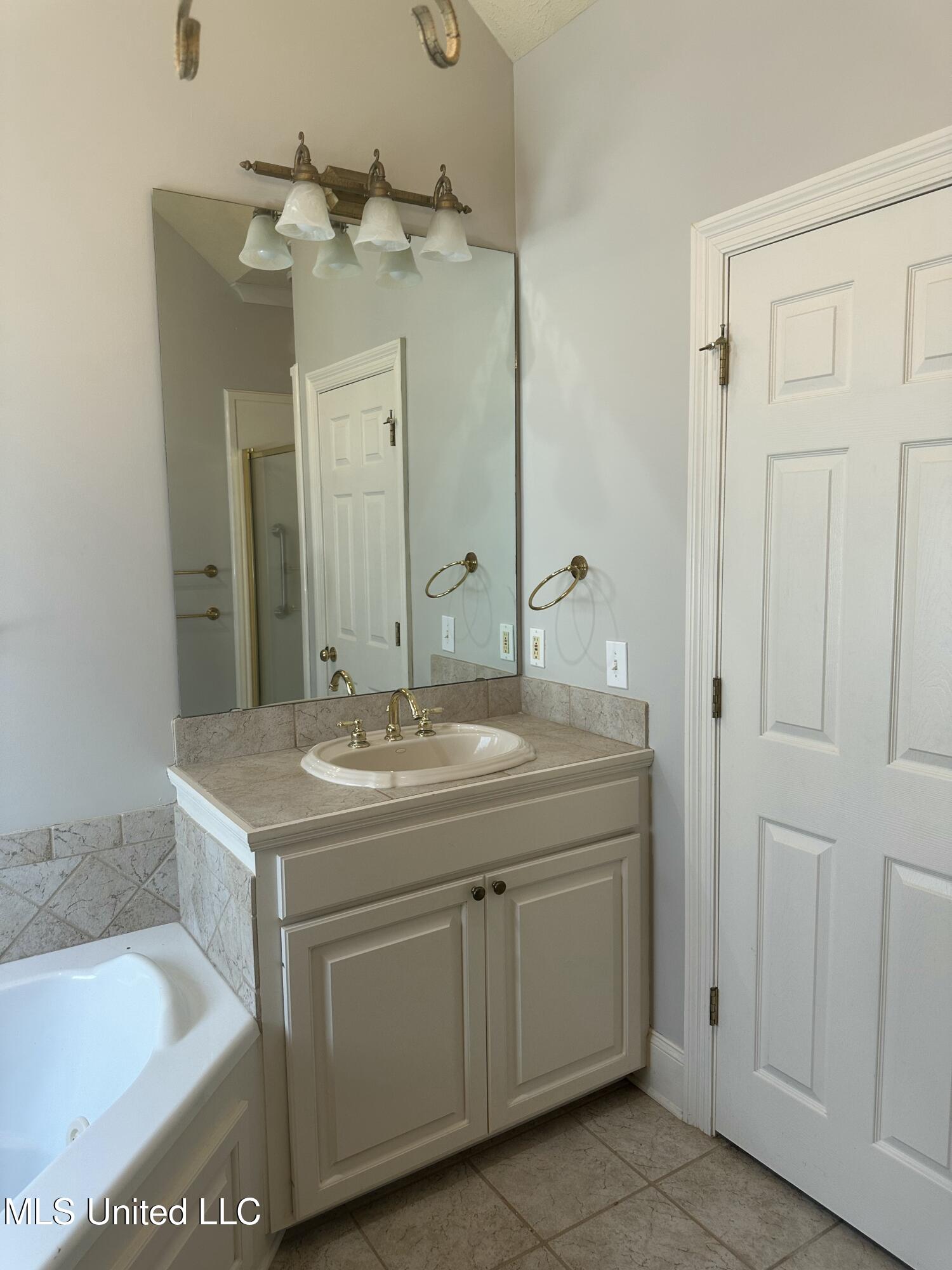 117 Links Cove Madison, MS 39110 - Photo 29 of 38 IMG_4332