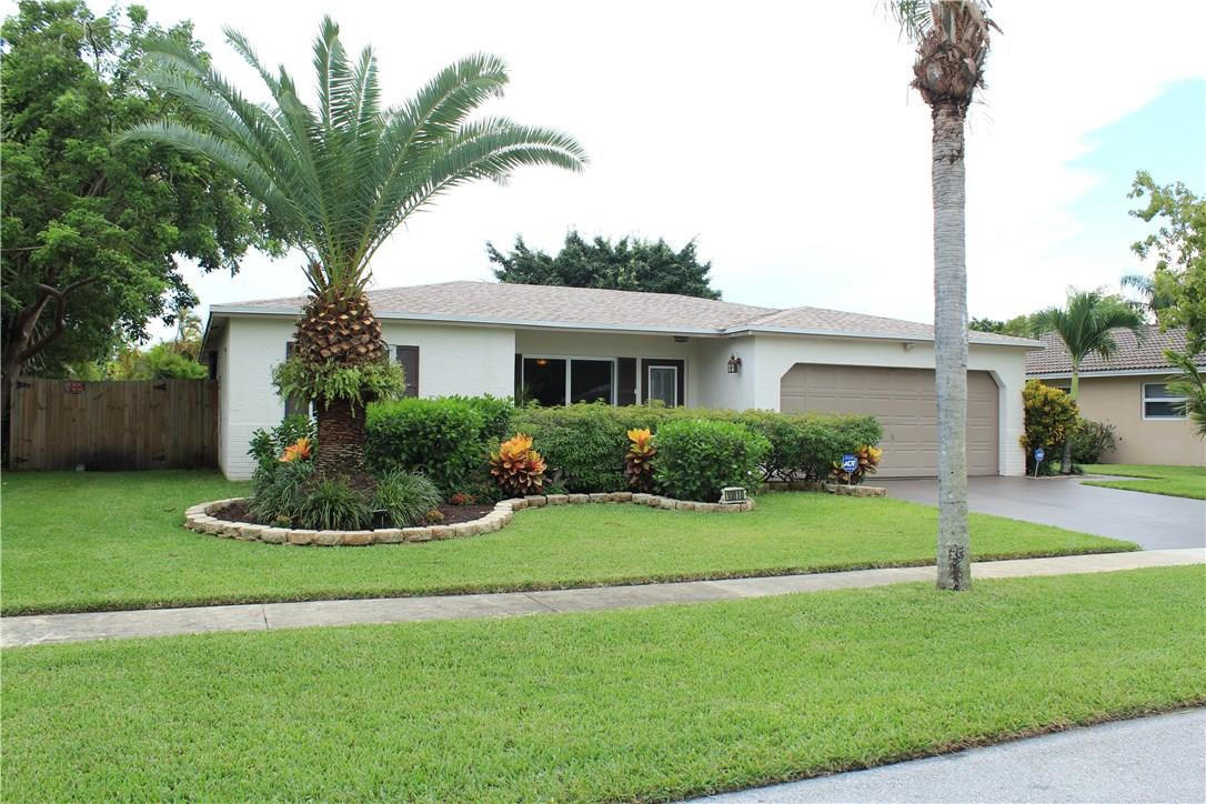 10810 Eureka Street Boca Raton, FL 33428 - Photo 1 of 32 Photo 1