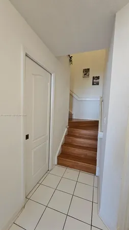 $2,690 | 8970 West Flagler Street, Unit 206, Miami, FL 33174