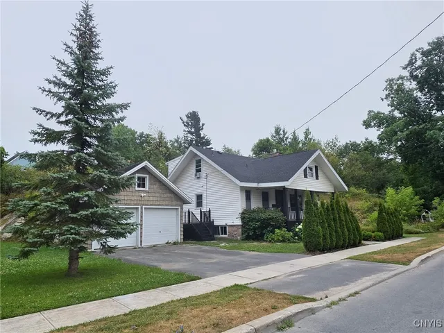 $329,000 | 24 Catherine Avenue, Alexandria, NY 13607