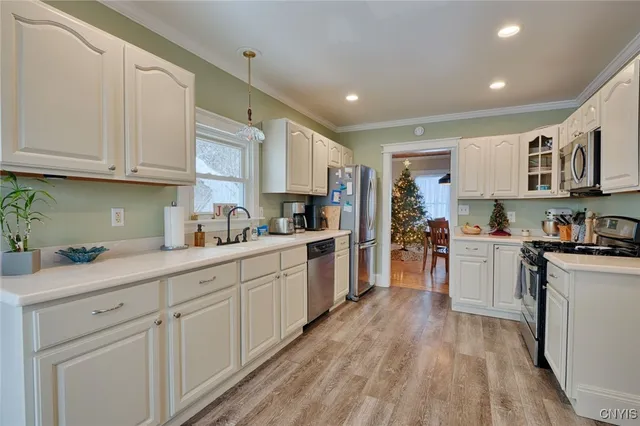 $329,000 | 24 Catherine Avenue, Alexandria, NY 13607