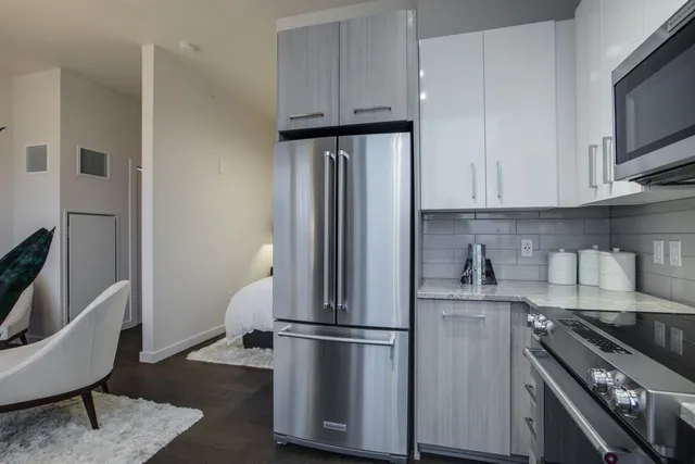 $1,950 | 515 Church Street, Unit 3002, Nashville, TN 37219