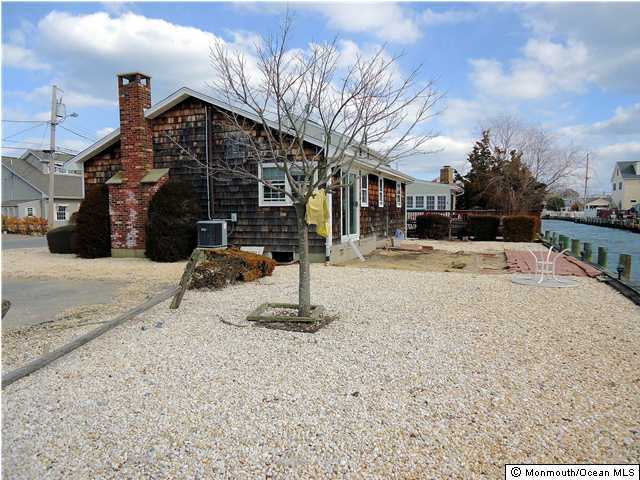 219 Heron Road Lavallette, NJ 08735 - Photo 11 of 15 Additional Photo