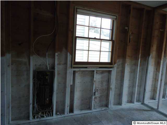 219 Heron Road Lavallette, NJ 08735 - Photo 10 of 15 Additional Photo
