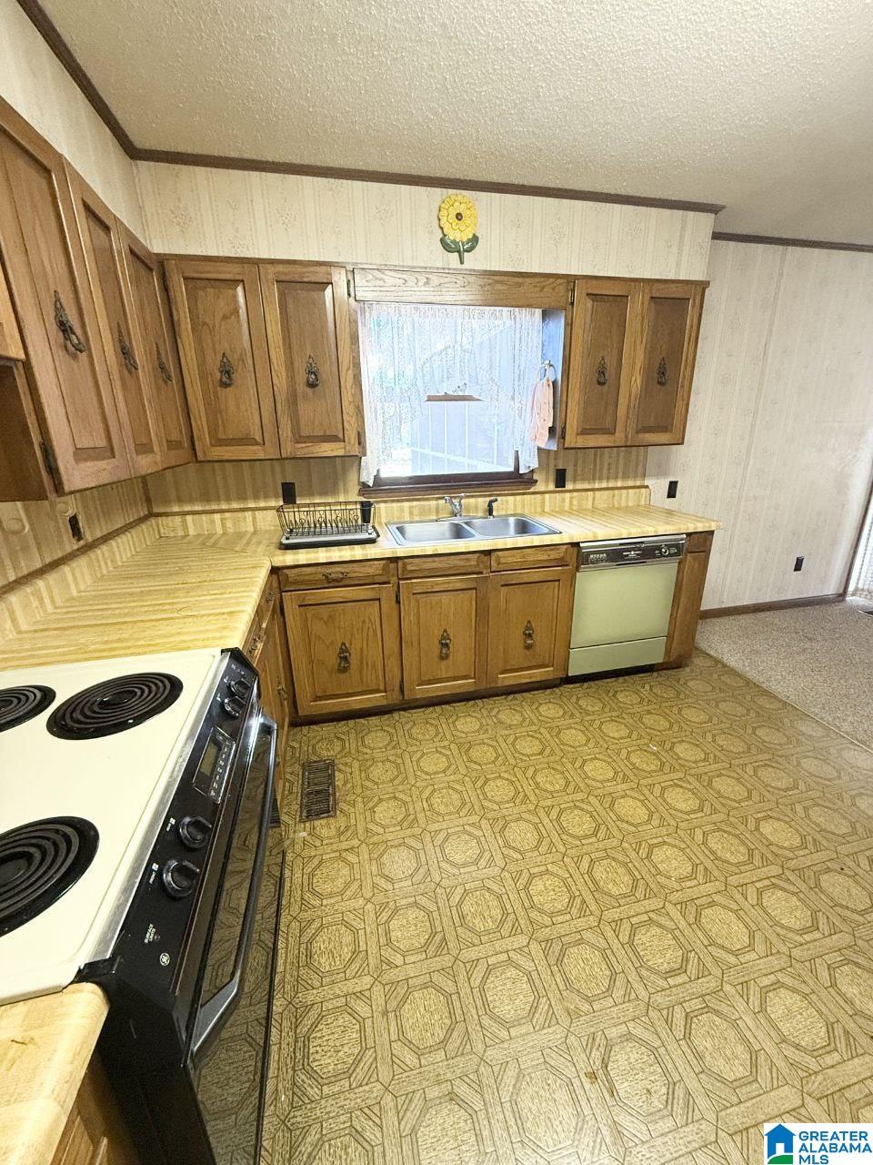 674 Tillman Road Boaz, AL 35957 - Photo 4 of 19