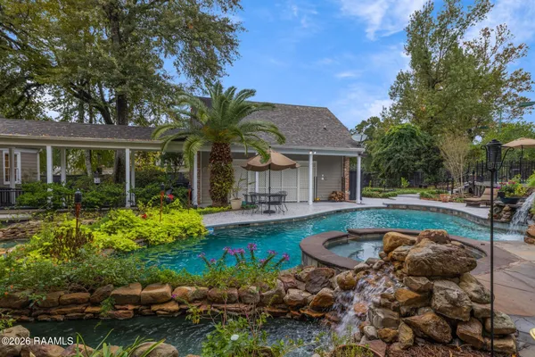 $1,395,000 | 105 Mill Valley Run, Lafayette, LA 70508