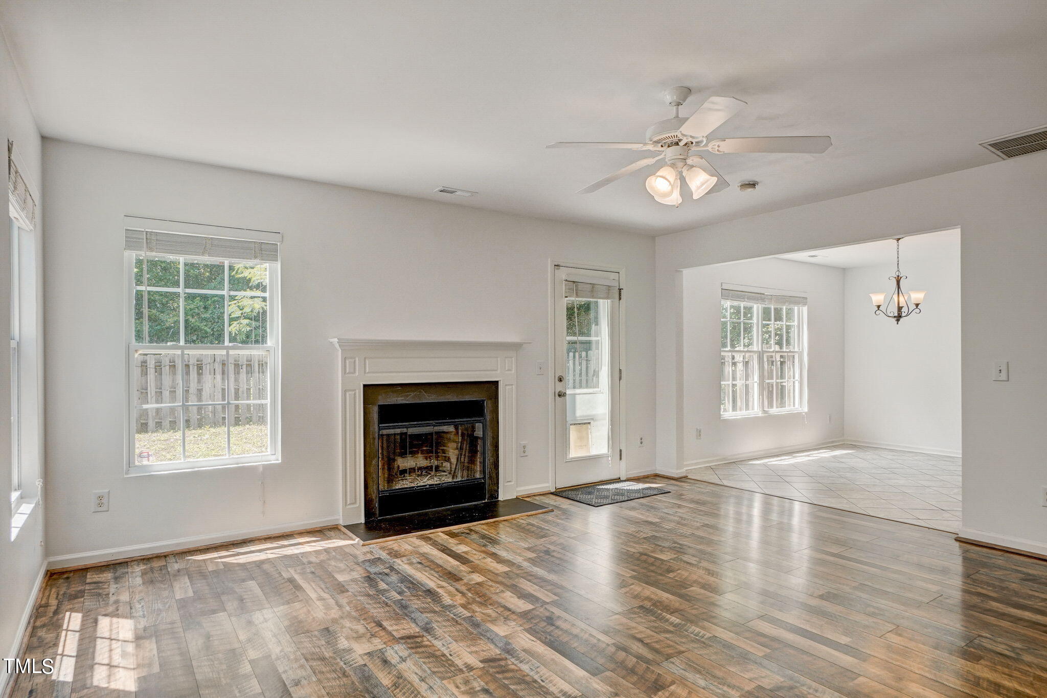 4239 Dalcross Road Raleigh, NC 27610 - Photo 5 of 33 Dalcross Rd-005