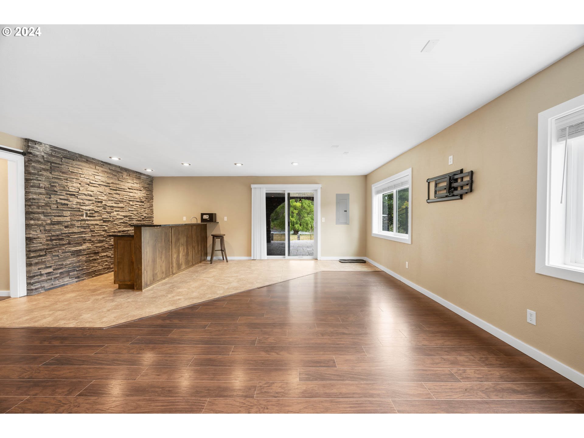 2174 Del Rio Road Roseburg, OR 97471 - Photo 24 of 48 Gallery Image 24