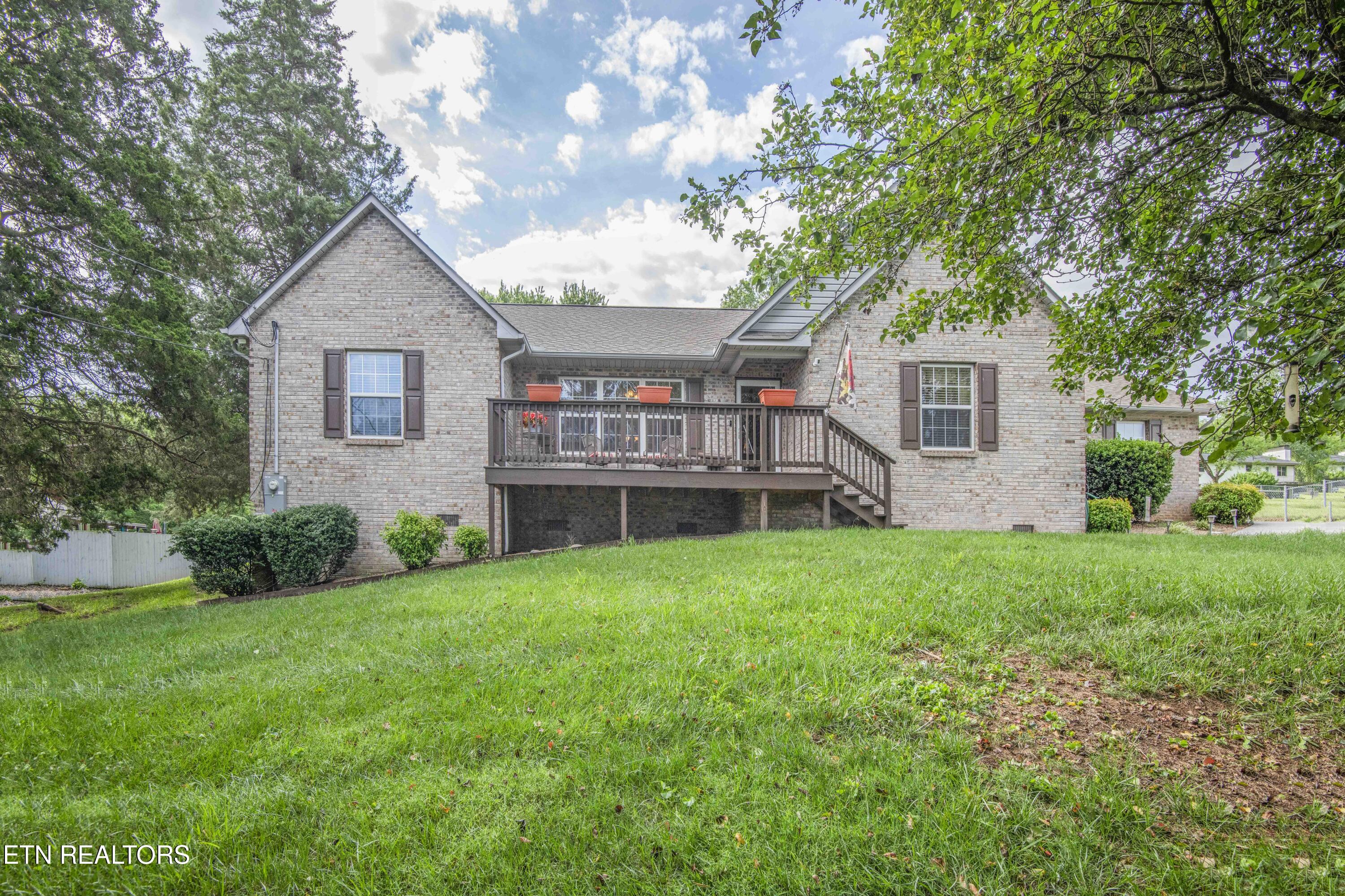 1217 Topside Road Louisville, TN 37777 - Photo 1 of 32 exterior_1