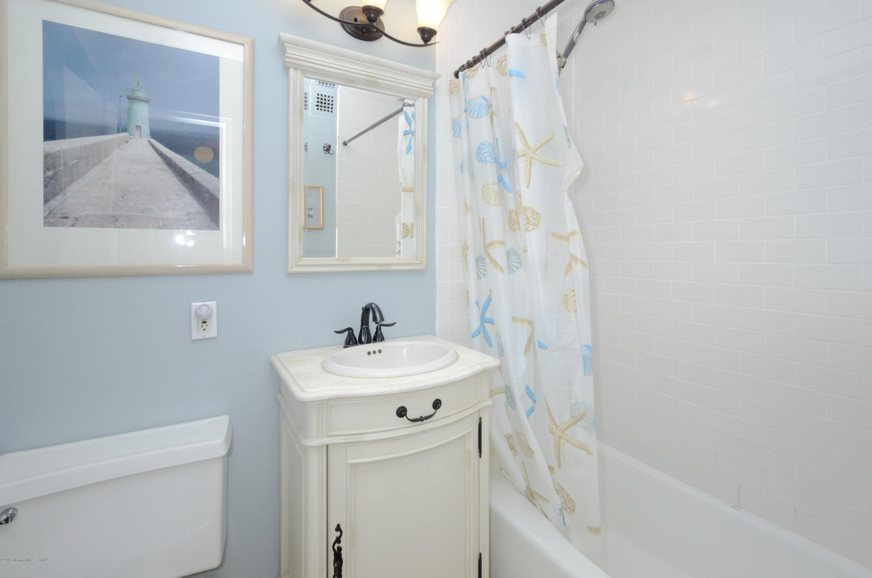 28 Riverside Avenue, Unit 10L Red Bank, NJ 07701 - Photo 9 of 12 _SPL9535