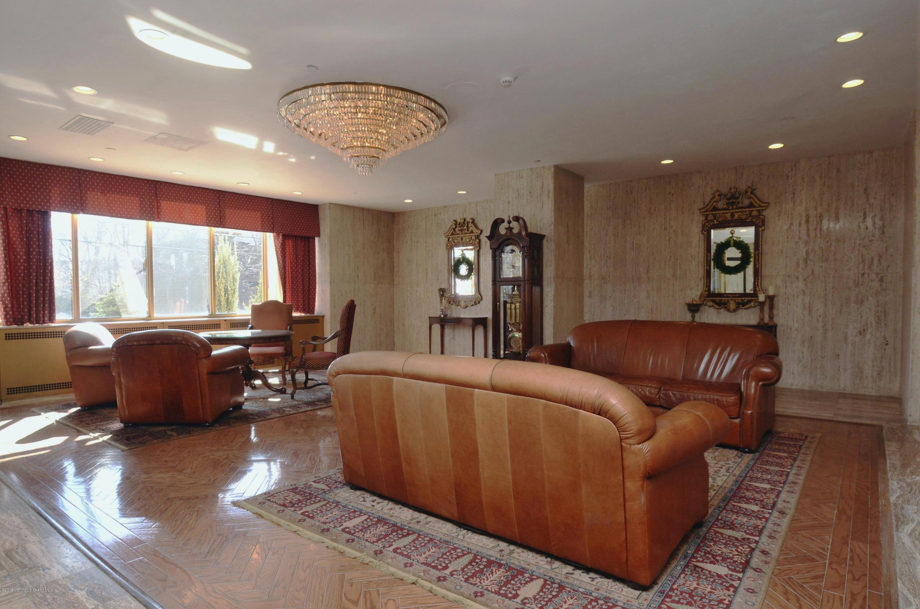 28 Riverside Avenue, Unit 10L Red Bank, NJ 07701 - Photo 10 of 12 _SPL9578