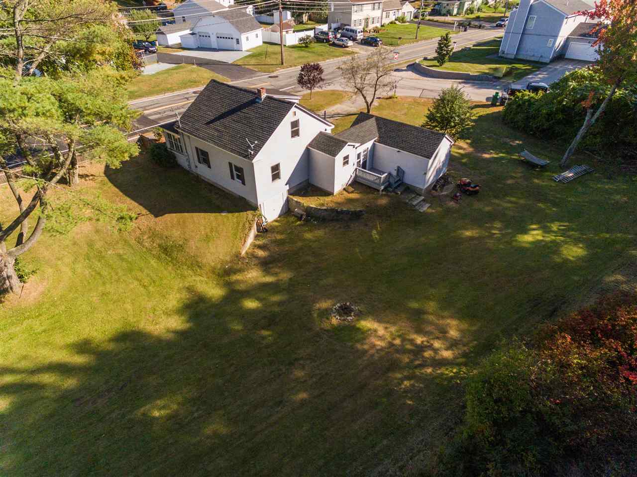331 Main Dunstable Road Nashua, NH 03062 - Photo 3 of 32