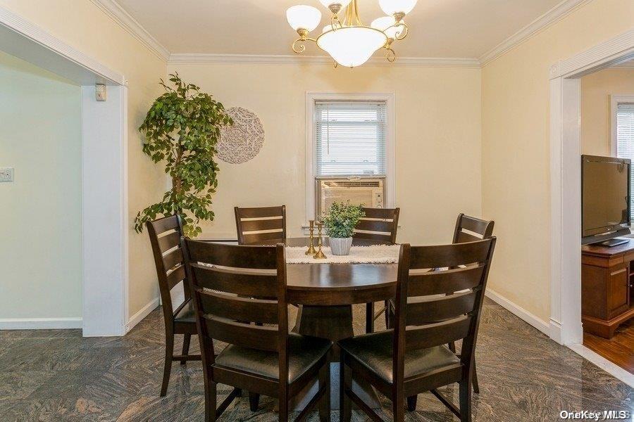 44 Jayson Avenue Great Neck, NY 11021 - Photo 6 of 23