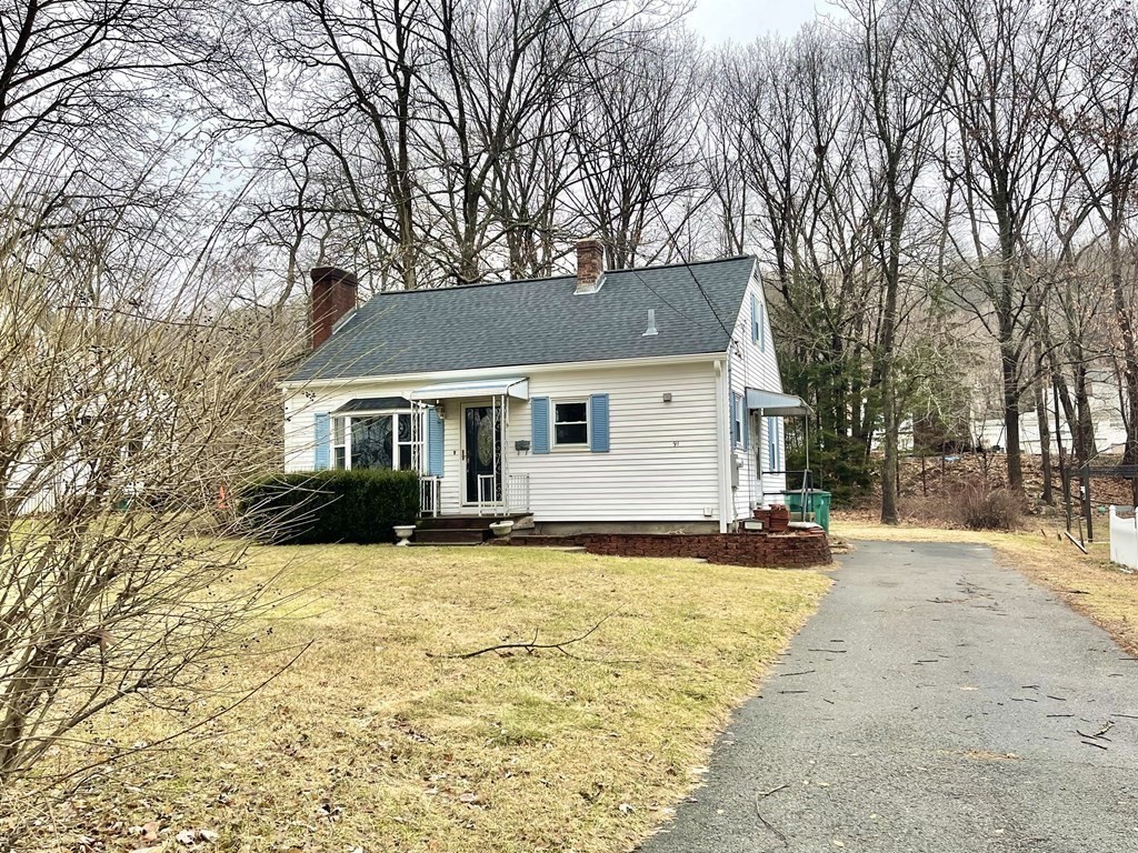 91 Wallace Road Fitchburg, MA 01420 - Photo 4 of 35 Gallery Image 4