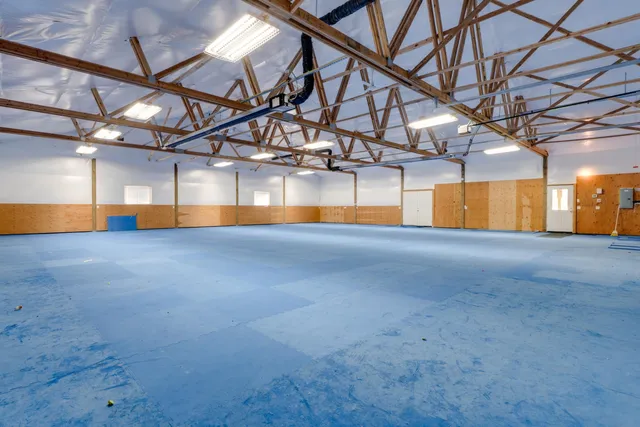 $890,000 | 9326 South Spotted Road, Cheney, WA 99004