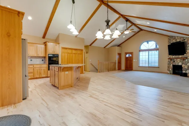 $890,000 | 9326 South Spotted Road, Cheney, WA 99004