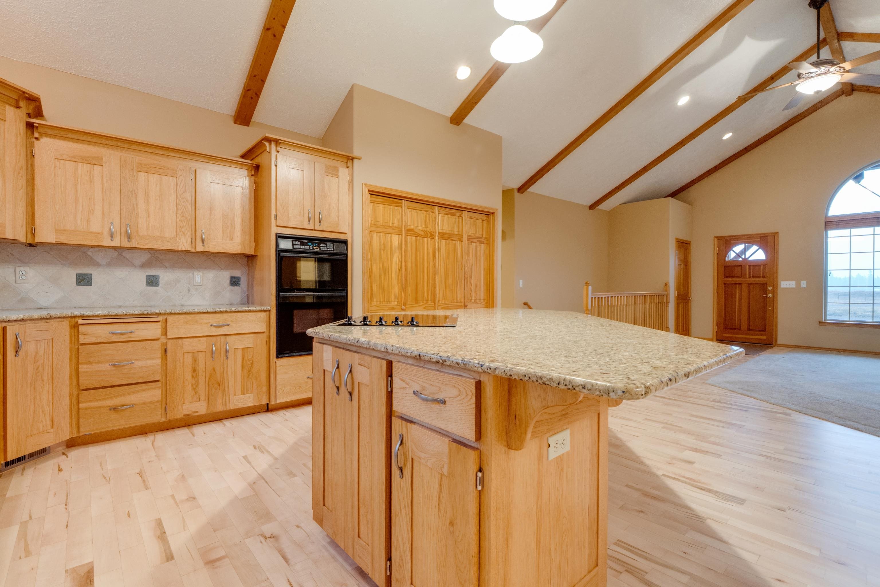 9326 South Spotted Road Cheney, WA 99004 - Photo 10 of 50